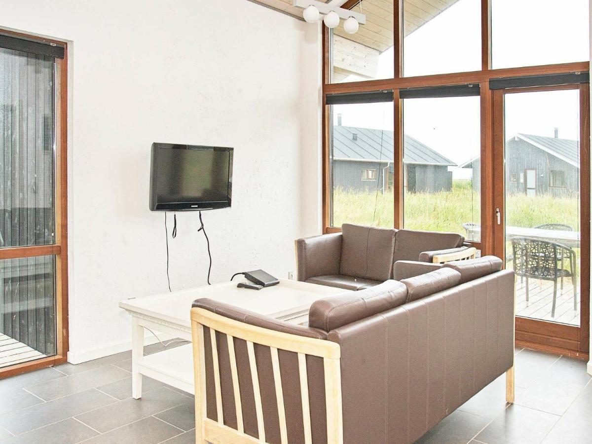 8 Person Holiday Home In Ulfborg Thorsminde ภายนอก รูปภาพ